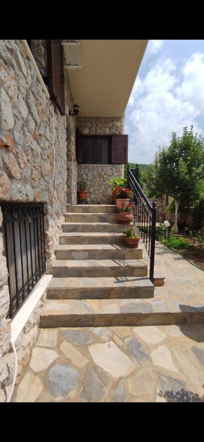 Panos Luxury Suites Kalambaka Bagian luar foto